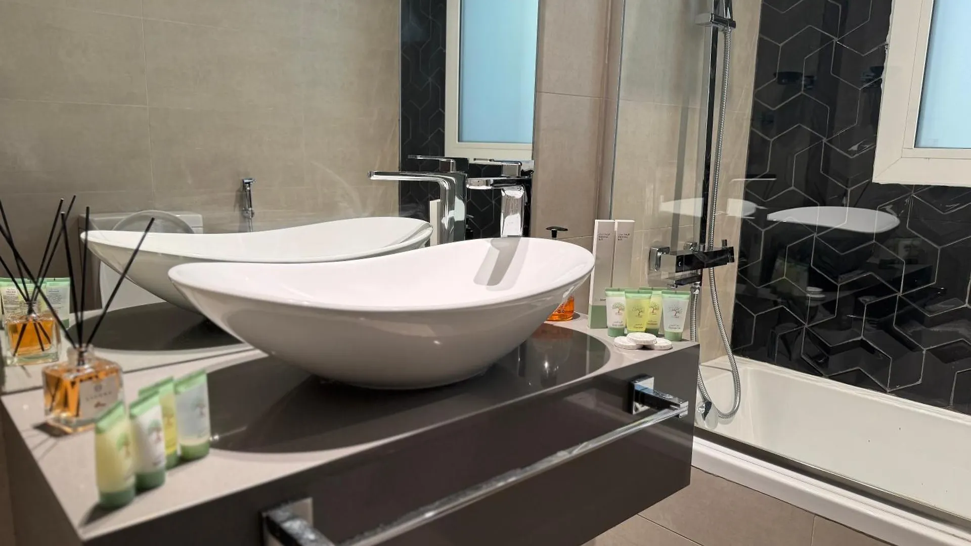 Business Bay Apartment Dubai United Arab Emirates